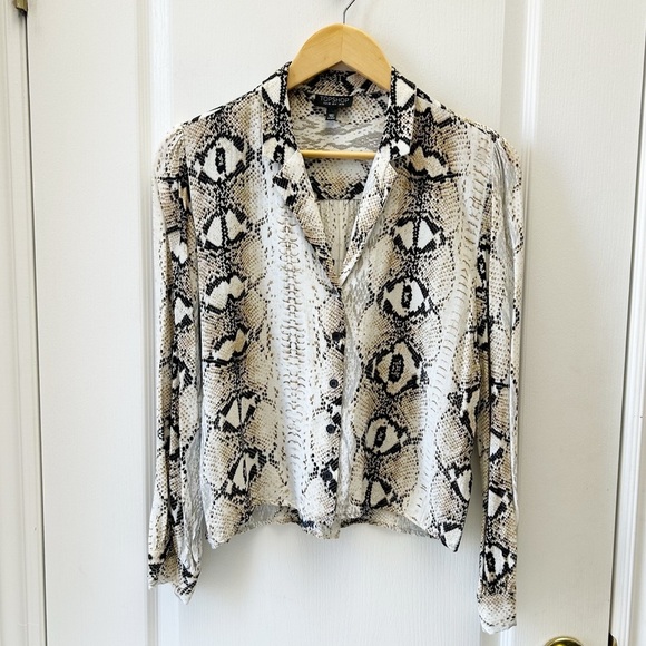 Topshop Snakeskin Print Button Up Shirt Blouse Cream and Black Size 6 - Picture 5 of 16